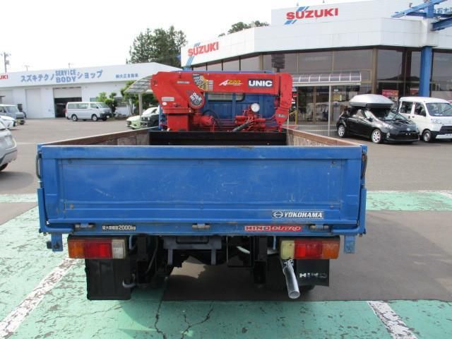 HINO DUTRO 2003 Image 31