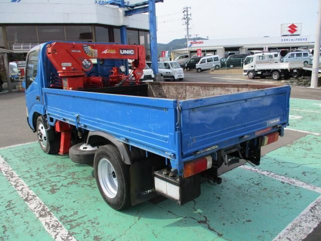 HINO DUTRO 2003 Image 31