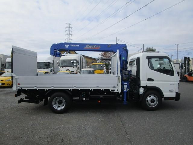 MITSUBISHI CANTER 2023 Image 31