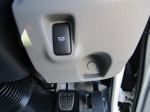 HINO DUTRO 2023 Image 31