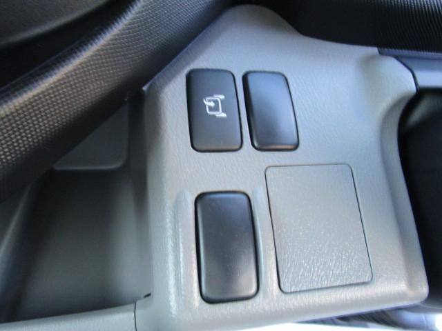 HINO DUTRO 2023 Image 31