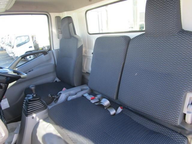 HINO DUTRO 2023 Image 31