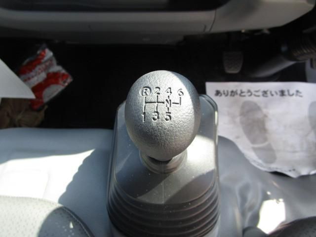 HINO DUTRO 2023 Image 31