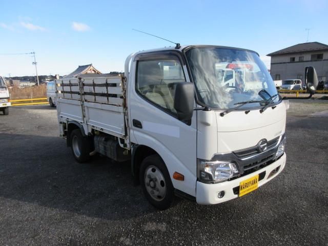 HINO DUTRO 2016 Image 31
