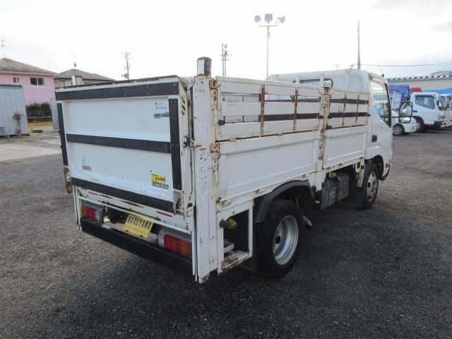 HINO DUTRO 2016 Image 31