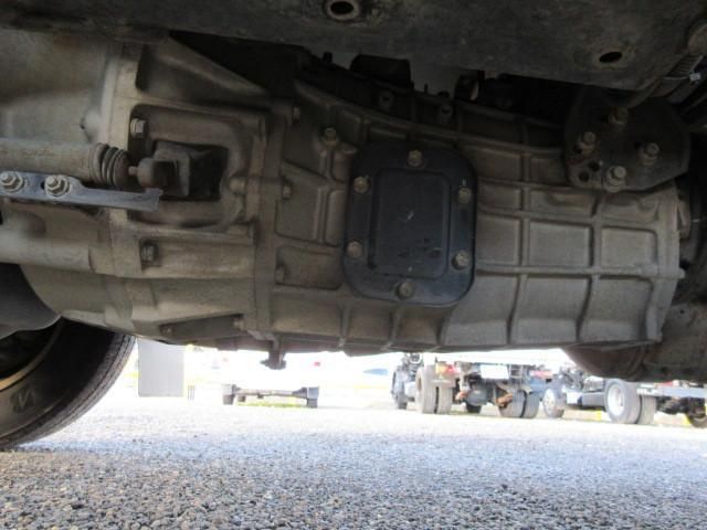 HINO DUTRO 2016 Image 31