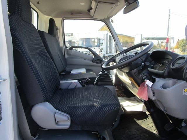 HINO DUTRO 2024 Image 31