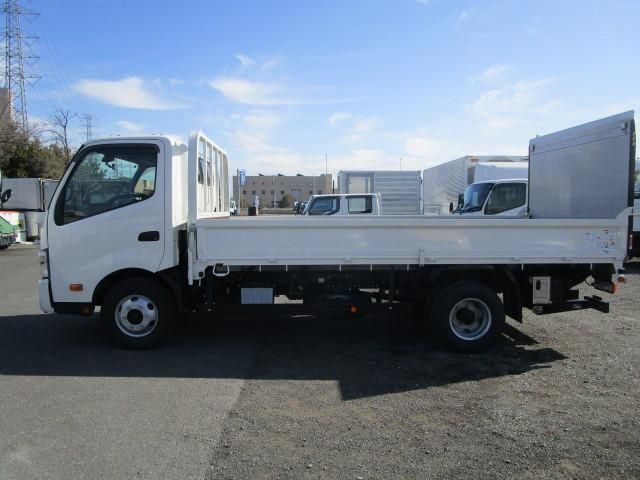 HINO DUTRO 2024 Image 31