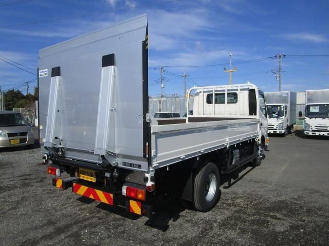 HINO DUTRO 2024 Image 31