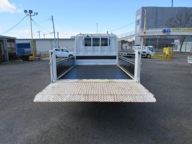 TOYOTA DYNA 2019 Image 31