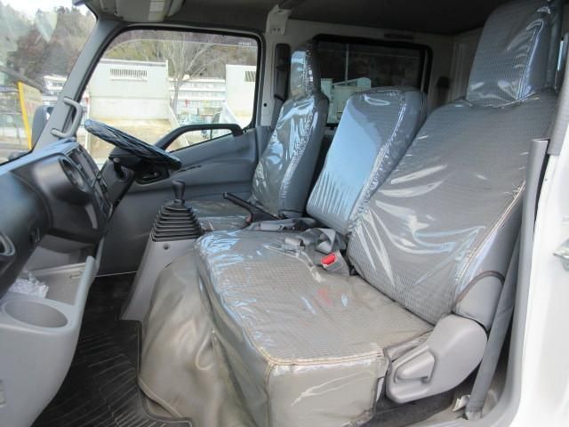 TOYOTA DYNA 2019 Image 31