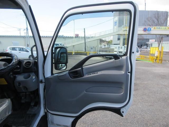 TOYOTA DYNA 2019 Image 31