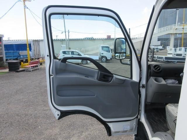 TOYOTA DYNA 2019 Image 31