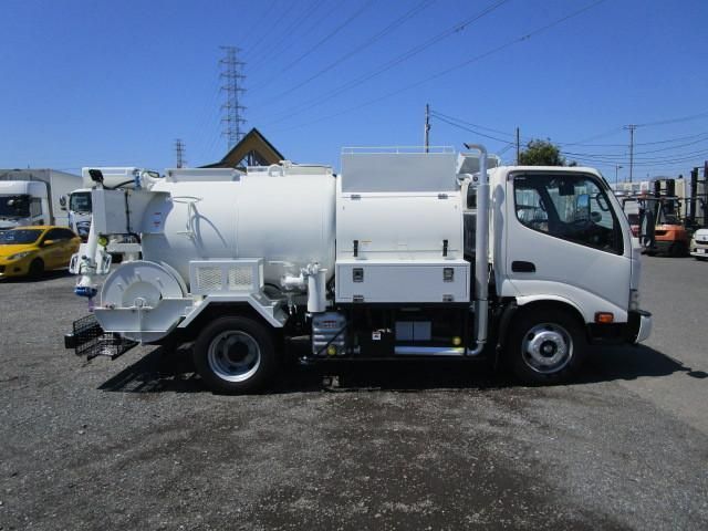 HINO DUTRO 2024 Image 31