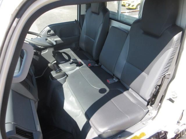 ISUZU ELF 2018 Image 31