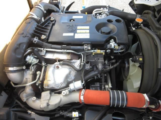 ISUZU ELF 2018 Image 31