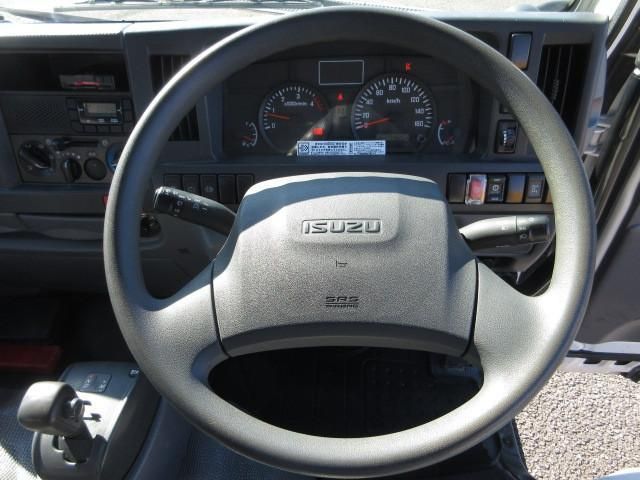 ISUZU ELF 2019 Image 31