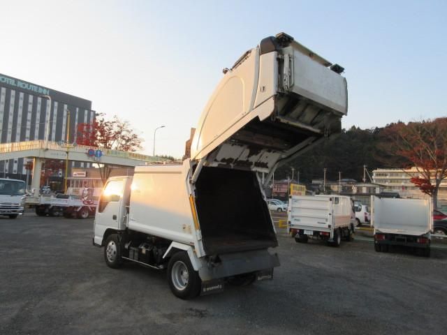 ISUZU ELF 2007 Image 31