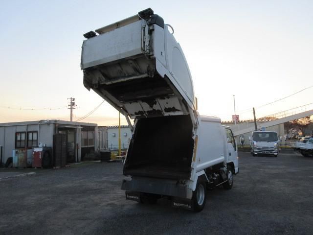 ISUZU ELF 2007 Image 31