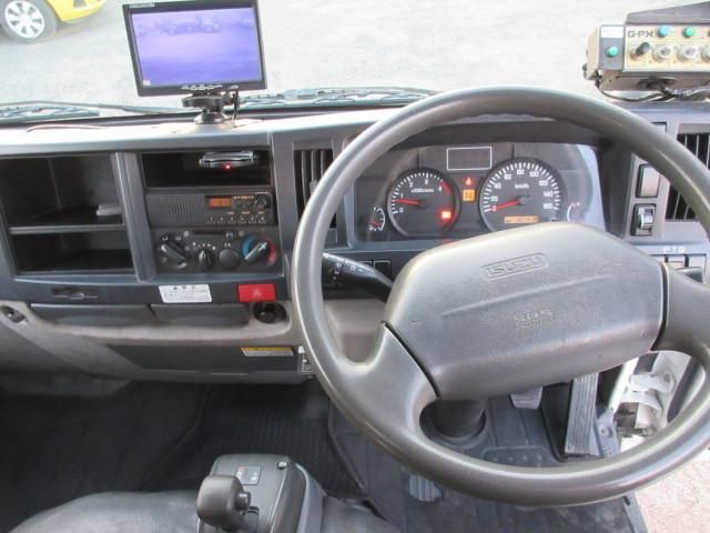 ISUZU ELF 2007 Image 31