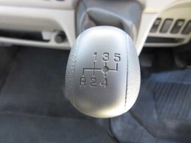 MITSUBISHI CANTER 2024 Image 31