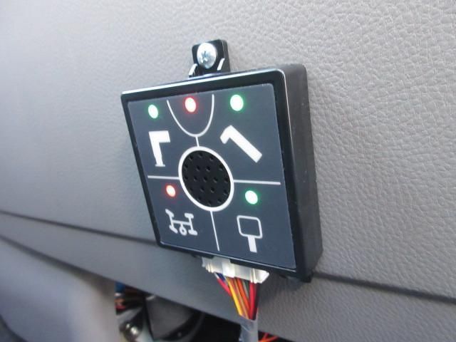 MITSUBISHI CANTER 2024 Image 31