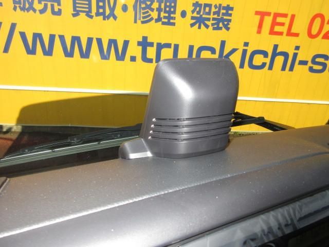 MITSUBISHI CANTER 2024 Image 31