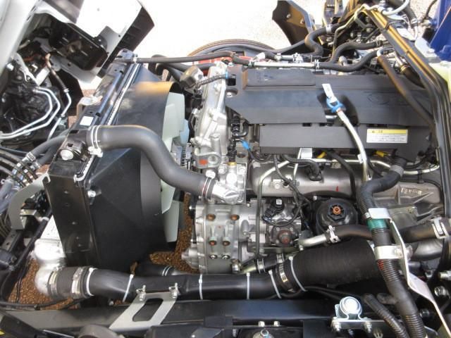 MITSUBISHI CANTER 2024 Image 31