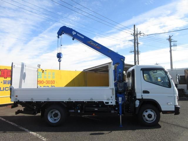 MITSUBISHI CANTER 2024 Image 31