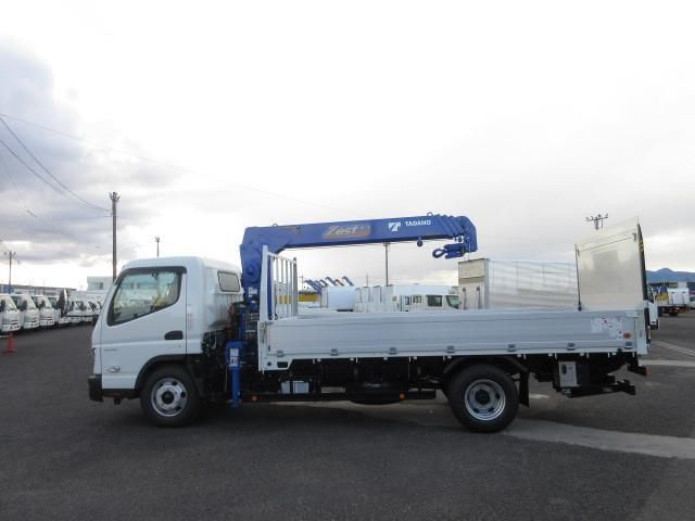 MITSUBISHI CANTER 2024 Image 31