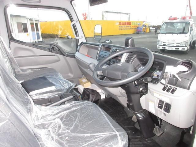 MITSUBISHI CANTER 2024 Image 31