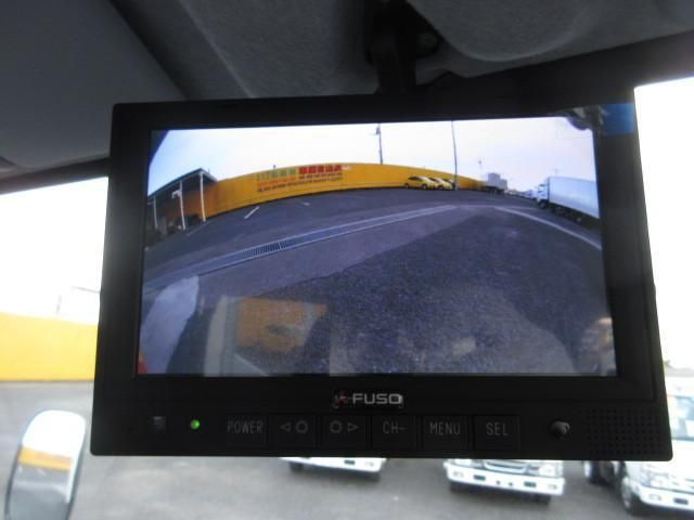 MITSUBISHI CANTER 2024 Image 31