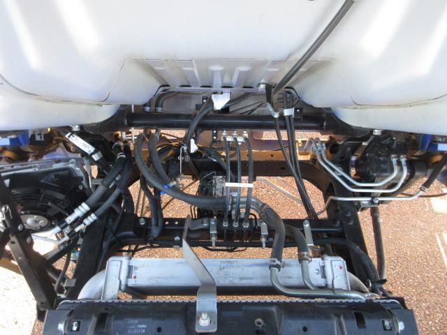 MITSUBISHI CANTER 2017 Image 31