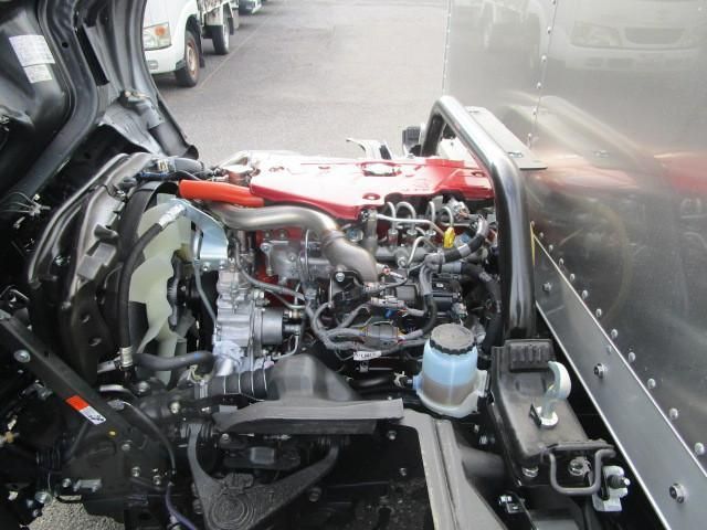 HINO DUTRO 2024 Image 31