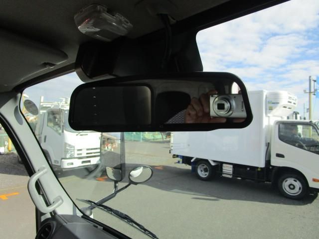 HINO DUTRO 2024 Image 31