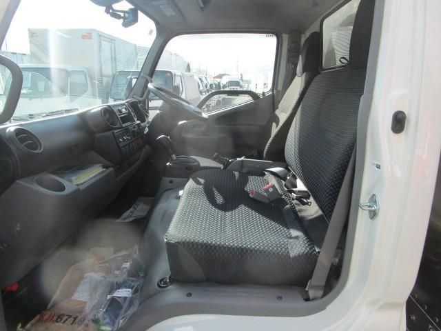 HINO DUTRO 2024 Image 31