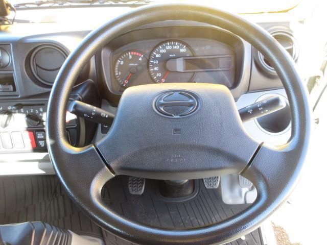 HINO DUTRO 2017 Image 31