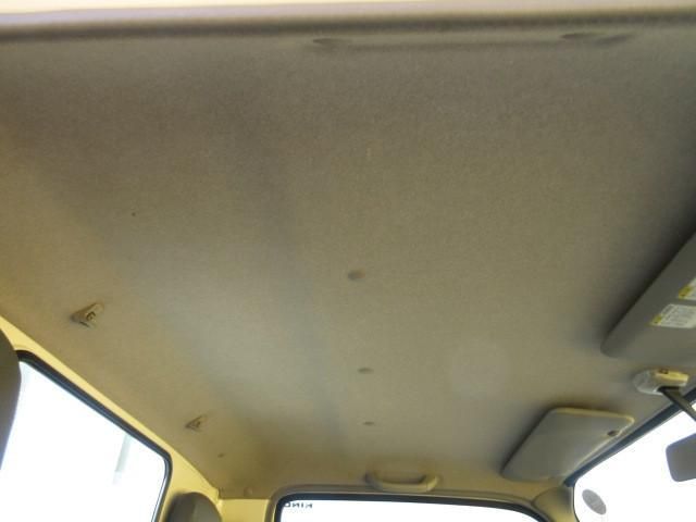 HINO DUTRO 2017 Image 31