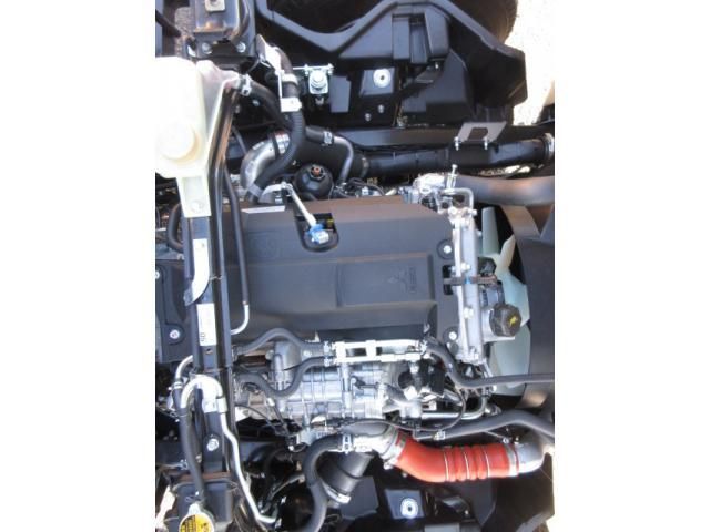 MITSUBISHI CANTER 2024 Image 31