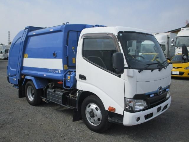 HINO DUTRO 2018 Image 31