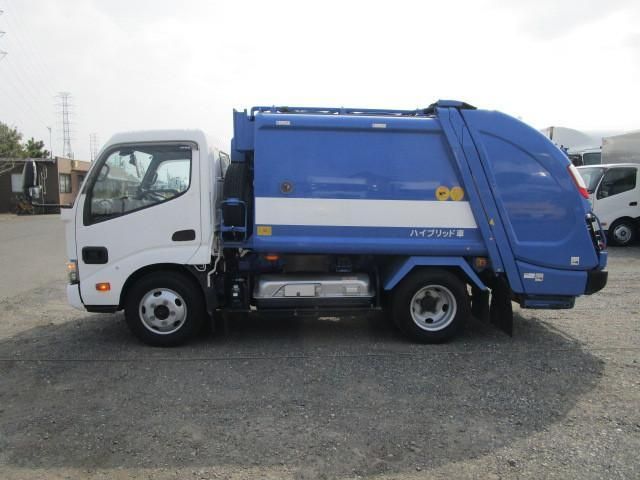 HINO DUTRO 2018 Image 31