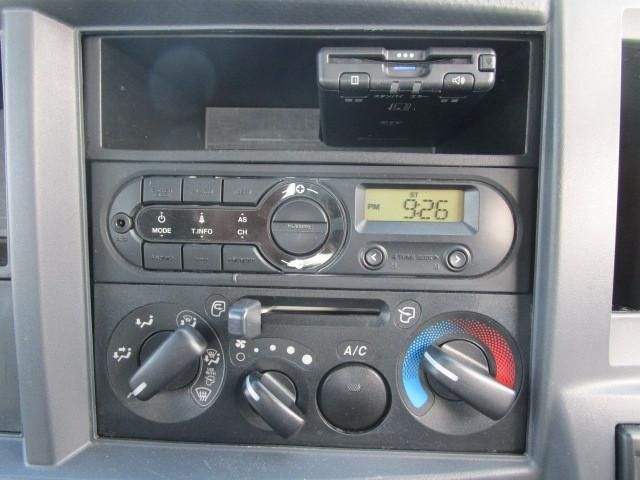 ISUZU ELF 2016 Image 31