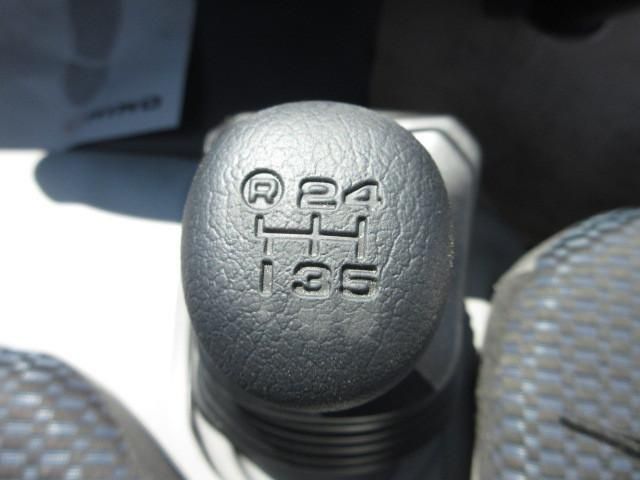 HINO DUTRO 2024 Image 31