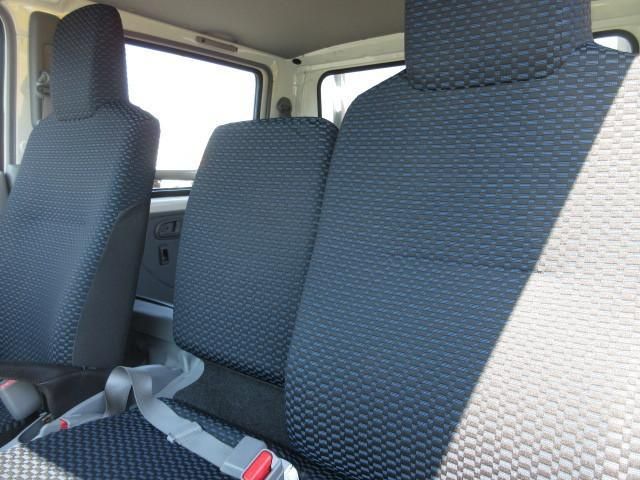 HINO DUTRO 2024 Image 31