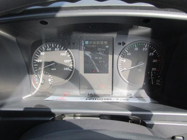 MITSUBISHI FUSOU FIGHTER 2025 Image 31