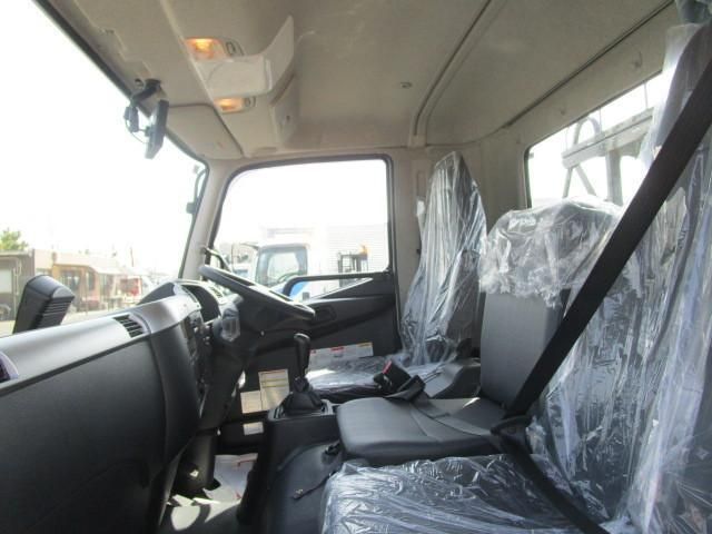 MITSUBISHI FUSOU FIGHTER 2025 Image 31