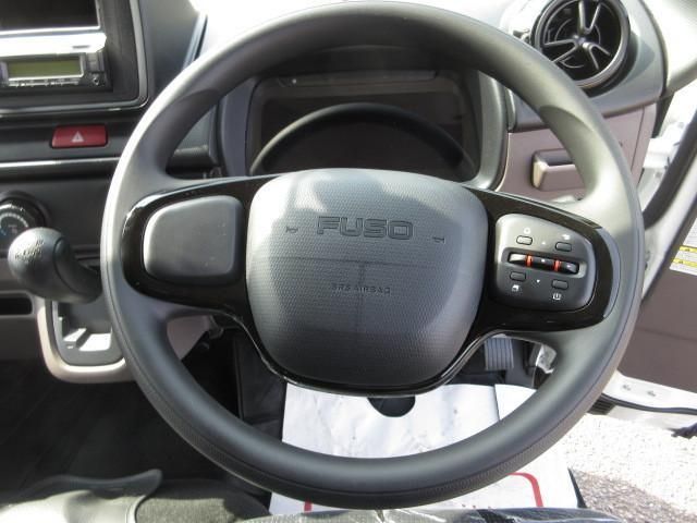 MITSUBISHI CANTER 2025 Image 31