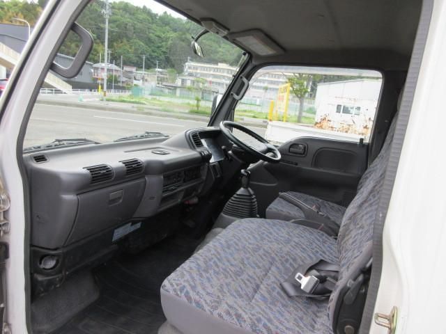 ISUZU ELF 2004 Image 31