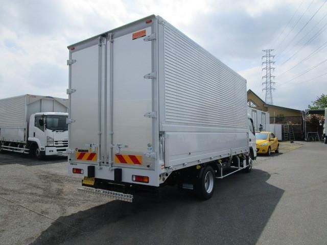 MITSUBISHI CANTER 2025 Image 31
