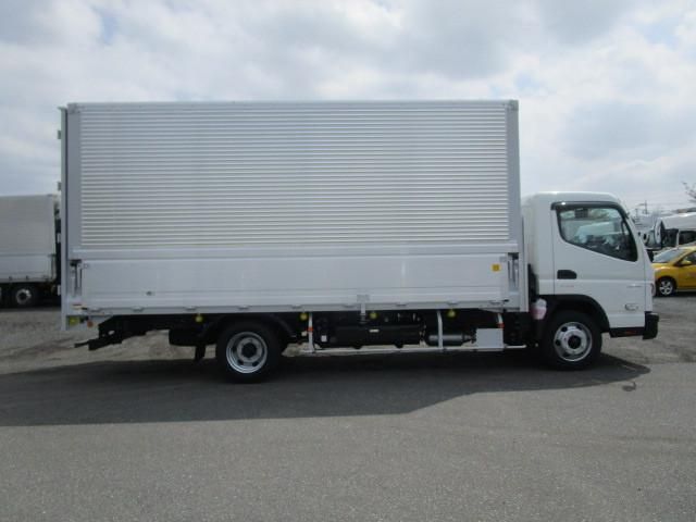 MITSUBISHI CANTER 2025 Image 31